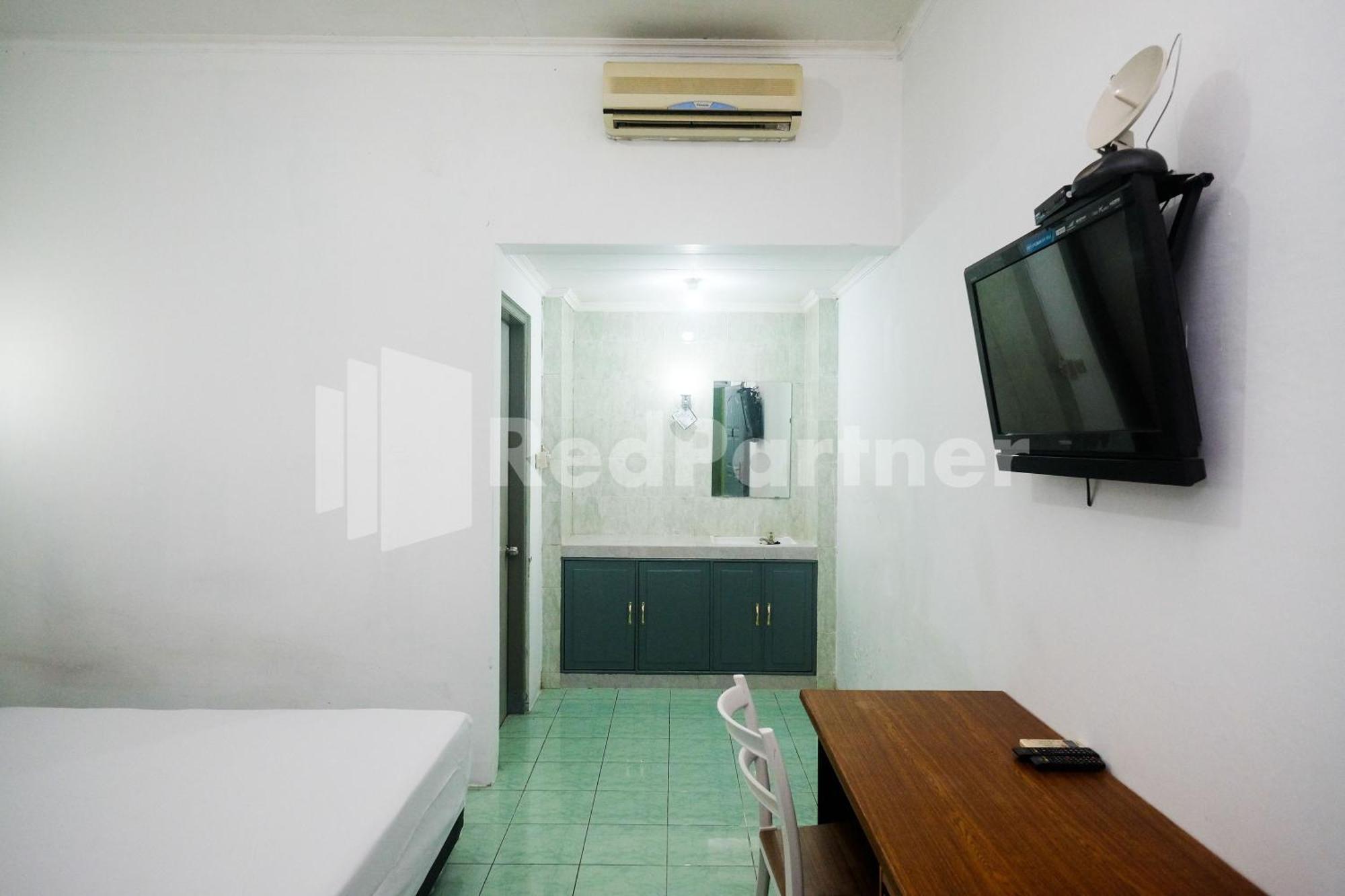 Camila Living Redpartner Yogyakarta